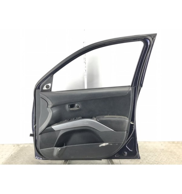 Дверь передняя правая бу для Mitsubishi Outlander 2 2.3 D,  2012 г.