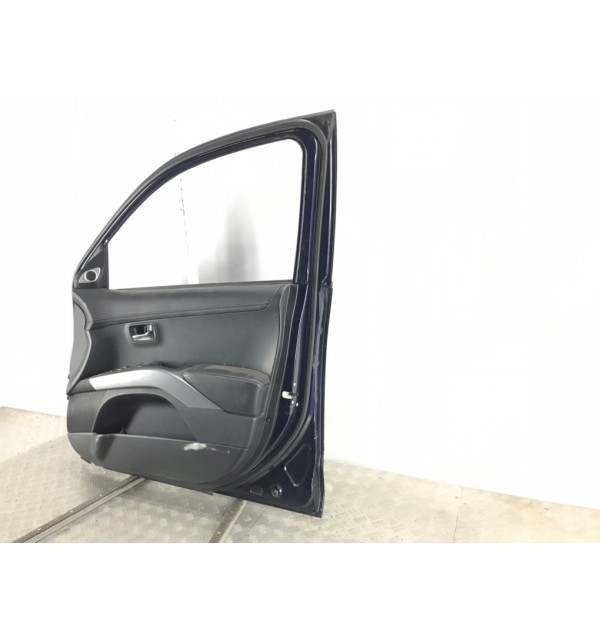 Дверь передняя правая бу для Mitsubishi Outlander 2 2.3 D,  2012 г.