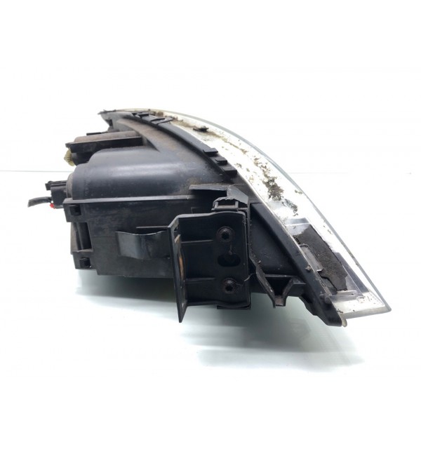 Фара левая бу для Ford Mondeo 3 1.8 i,  2005 г.