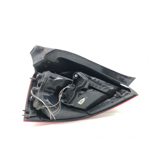 Фонарь задний правый бу для Renault Megane 2 1.6 i,  2005 г.