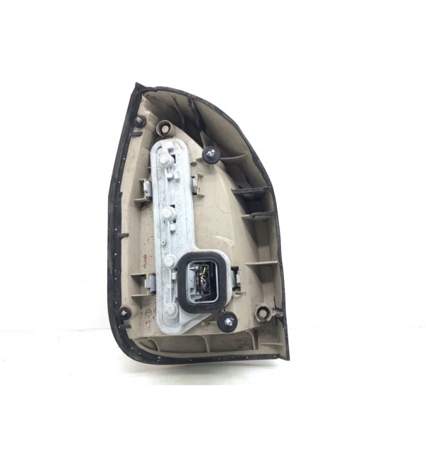 Фонарь задний правый бу для Opel Zafira A 1.6 i,  2004 г.