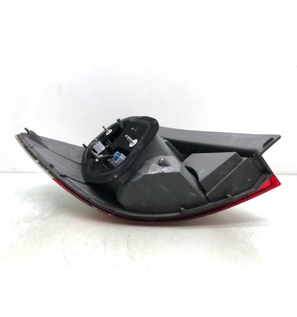 Фонарь задний правый бу для Honda Jazz 2 1.3 i,  2010 г.