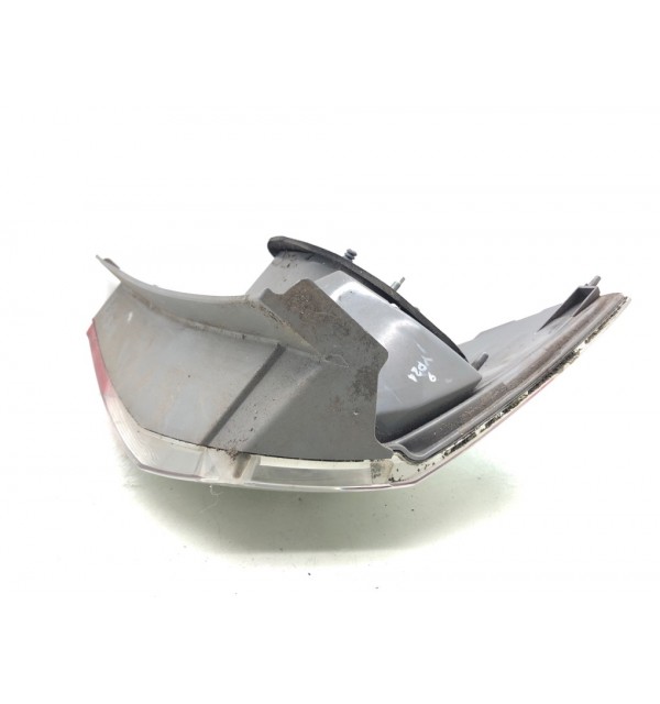 Фонарь задний правый бу для Honda Jazz 2 1.3 i,  2010 г.