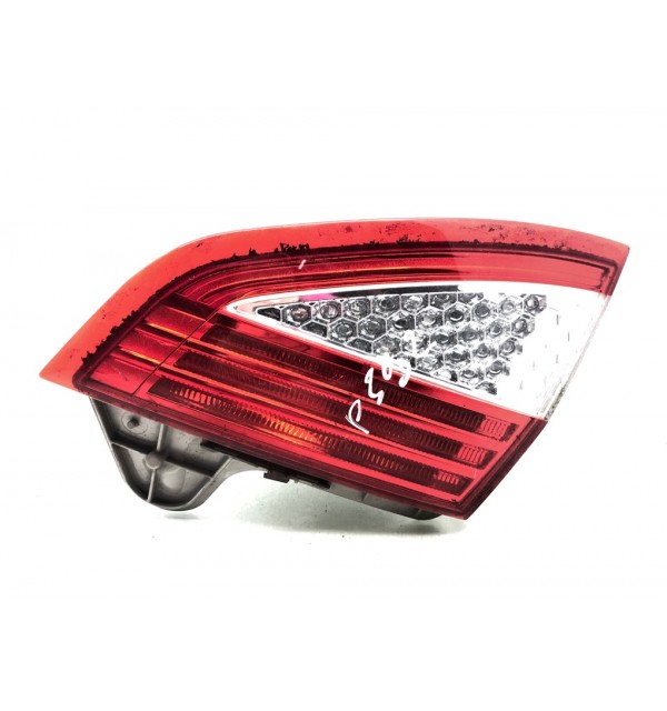 Фонарь крышки багажника правый бу для Ford Mondeo 4 2.0 TDCi,  2008 г.