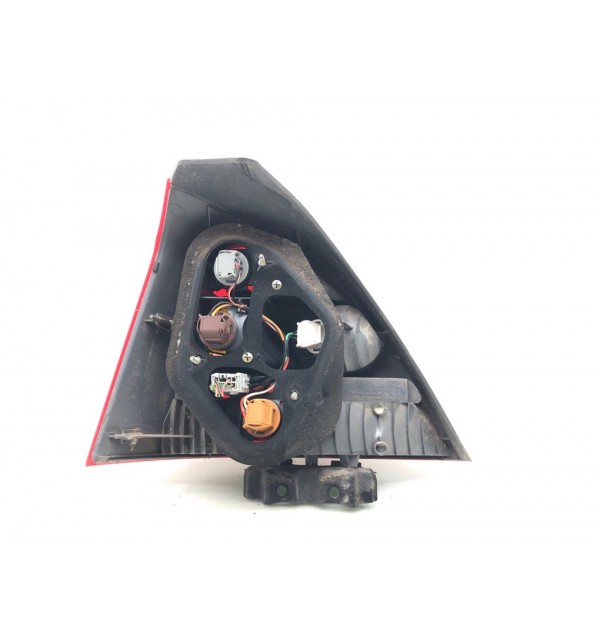 Фонарь задний правый бу для Honda Civic 7 1.4 i,  2003 г.