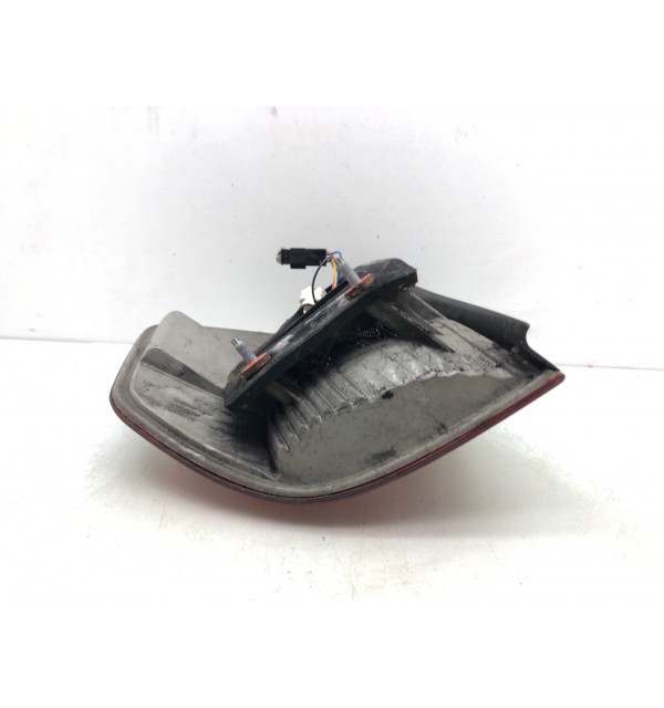 Фонарь задний правый бу для BMW X3 E83 2.0 TD,  2007 г.