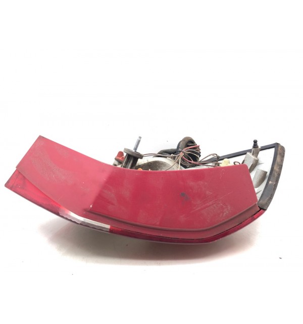 Фонарь задний правый бу для Skoda Fabia 2 1.6 TDi,  2011 г.