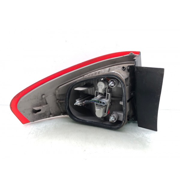 Фонарь задний правый бу для Ford Mondeo 4 2.0 TDCi,  2008 г.