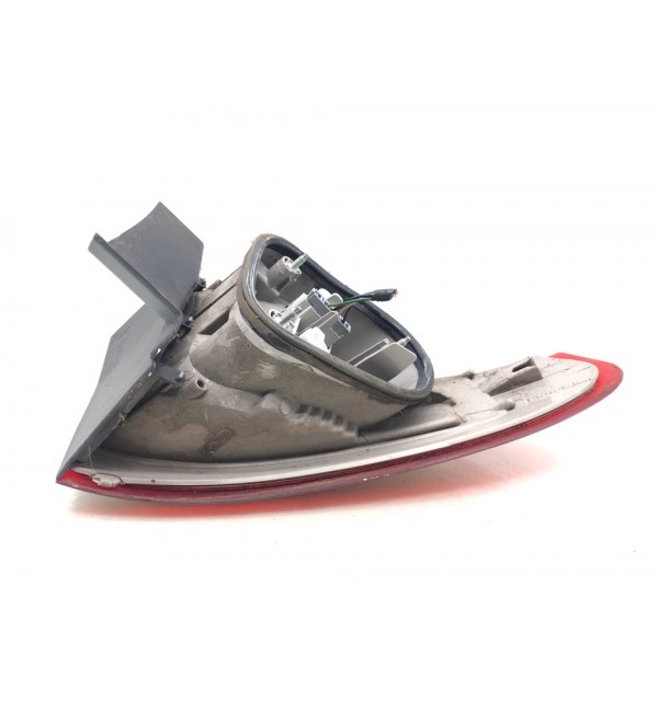 Фонарь задний правый бу для Ford Mondeo 4 2.0 TDCi,  2008 г.