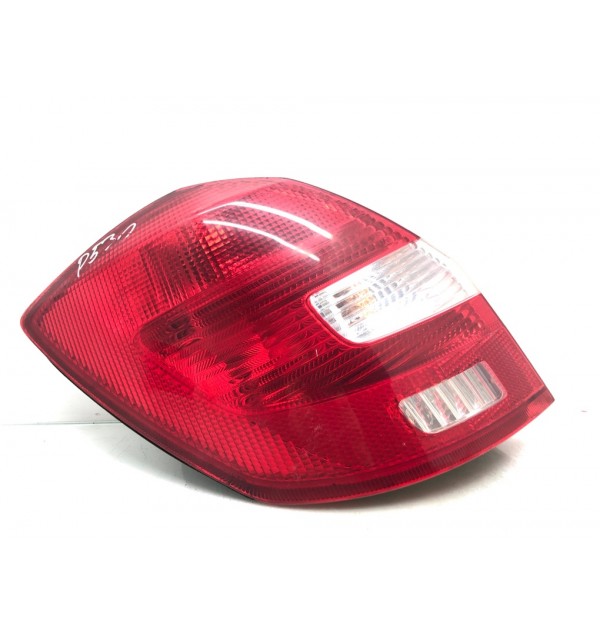 Фонарь задний левый бу для Skoda Fabia 2 1.6 TDi,  2011 г.