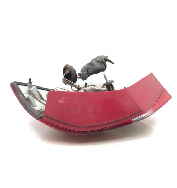 Фонарь задний левый бу для Skoda Fabia 2 1.6 TDi,  2011 г.