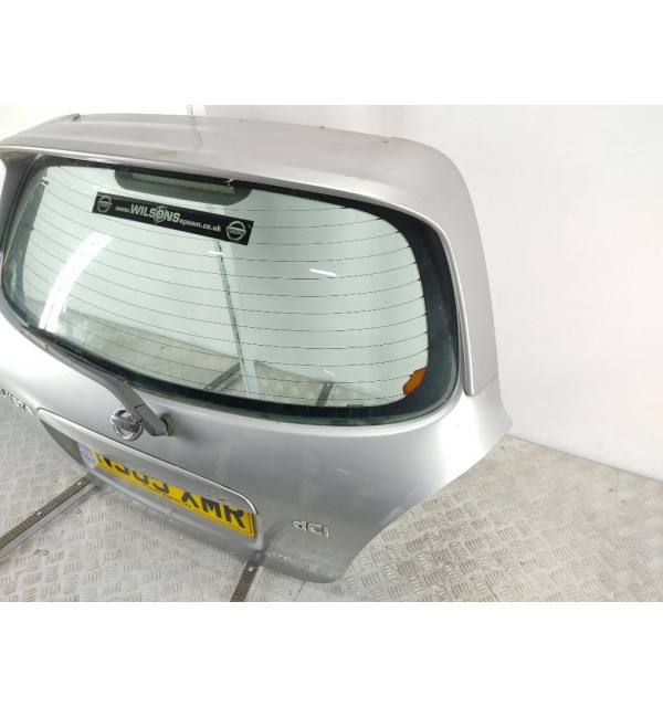 Крышка багажника бу для Nissan Almera N16 2.2 DCi,  2005 г.