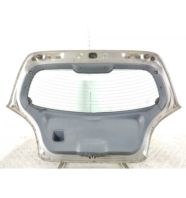 Крышка багажника бу для Nissan Almera N16 2.2 DCi,  2005 г.