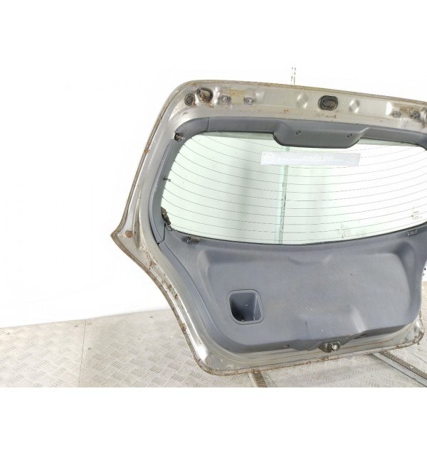 Крышка багажника бу для Nissan Almera N16 2.2 DCi,  2005 г.