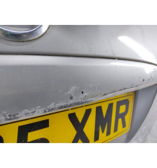 Крышка багажника бу для Nissan Almera N16 2.2 DCi,  2005 г.