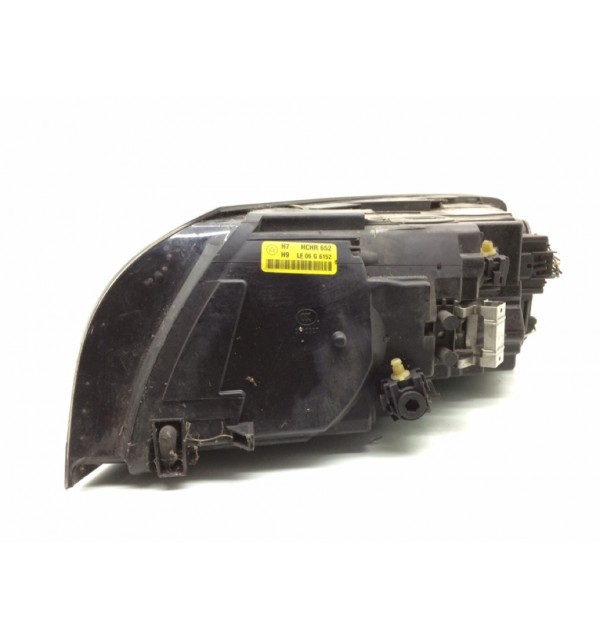 Фара правая бу для Volvo V50  2.0 D,  2011 г.