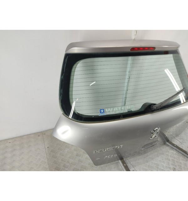 Крышка багажника бу для Peugeot 307  1.6 i,  2004 г.