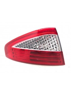 Фонарь задний левый бу для Ford Mondeo 4 2.0 TDCi,  2008 г.