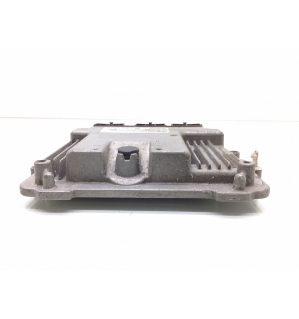 Блок управления двигателем бу для Volvo S40 2 1.6 TD,  2006 г.