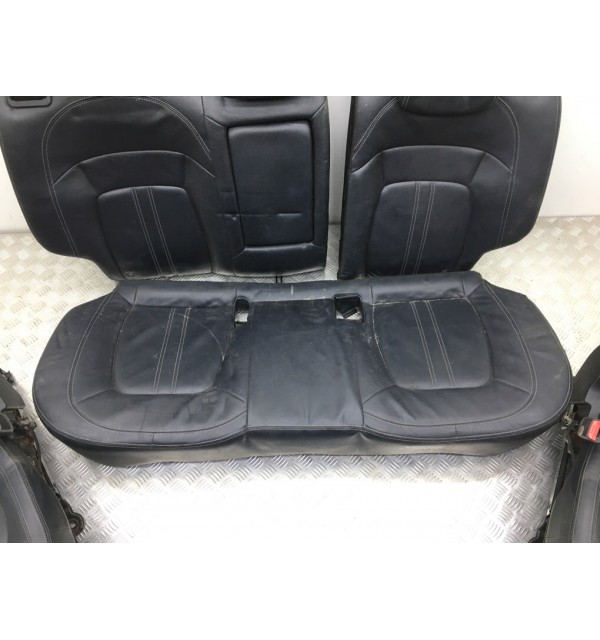 Салон (комплект сидений) бу для Kia Sportage 3 2.0 CRDi,  2011 г.