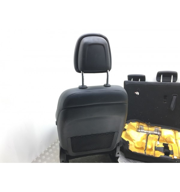 Салон (комплект сидений) бу для Kia Sportage 3 2.0 CRDi,  2011 г.