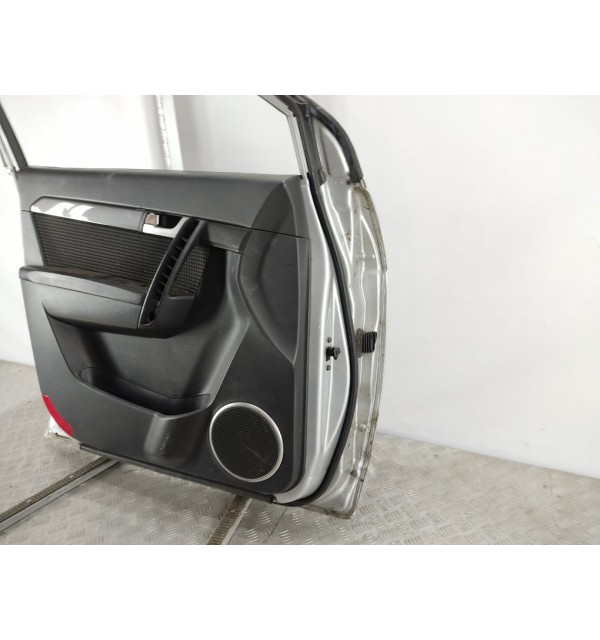 Дверь передняя левая бу для Chevrolet Captiva  2.0 CDi,  2007 г.