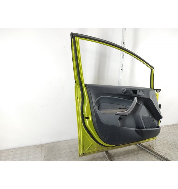 Дверь передняя левая бу для Ford Fiesta 6 1.3 i,  2009 г.