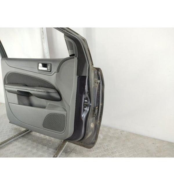 Дверь передняя левая бу для Ford Focus 2 1.6 TDCi,  2009 г.