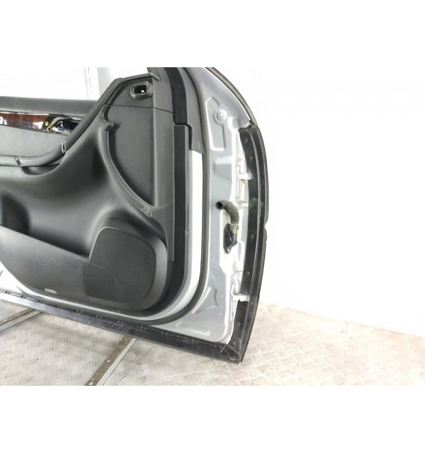 Дверь передняя левая бу для Mercedes R W251 3.0 CDI,  2006 г.