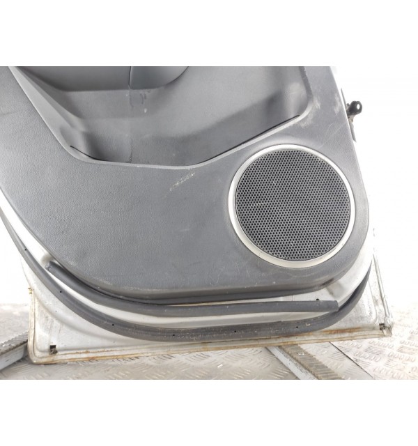 Дверь задняя левая бу для Chevrolet Captiva  2.0 CDi,  2007 г.