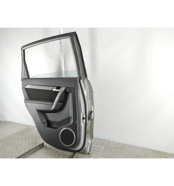 Дверь задняя левая бу для Chevrolet Captiva  2.0 CDi,  2007 г.