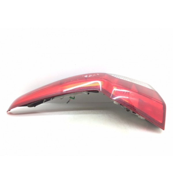 Фонарь задний левый бу для Volvo V50  2.0 D,  2011 г.