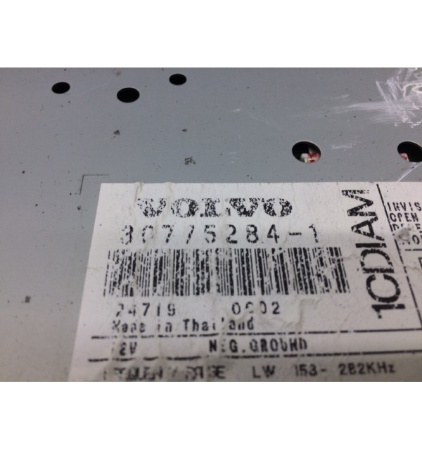 Магнитола бу для Volvo S40 2 1.6 TD,  2006 г.