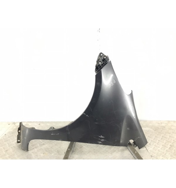 Крыло переднее левое бу для Toyota iQ  1.3 i,  2009 г.