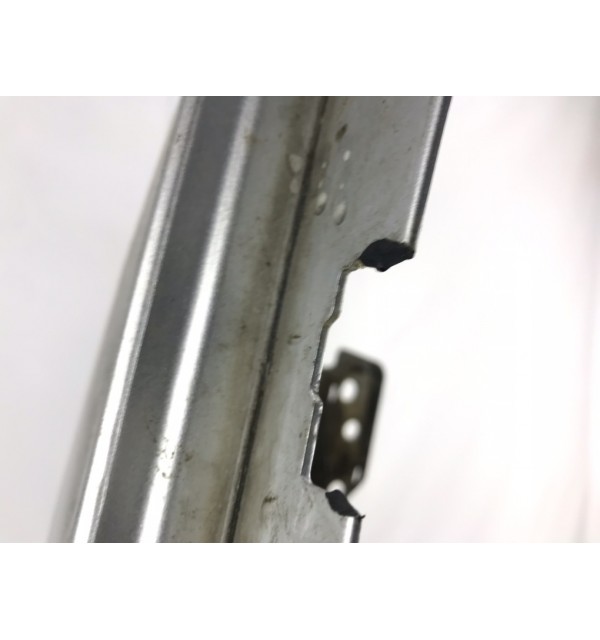 Крыло переднее левое бу для Volkswagen Touareg 1 3.0 TDi,  2005 г.