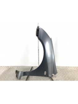 Крыло переднее левое бу для Honda Civic 7 1.6 i,  2005 г.