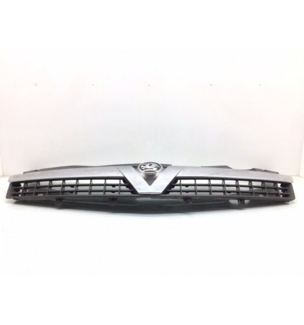 Решетка радиатора бу для Opel Astra H 1.8 i,  2007 г.