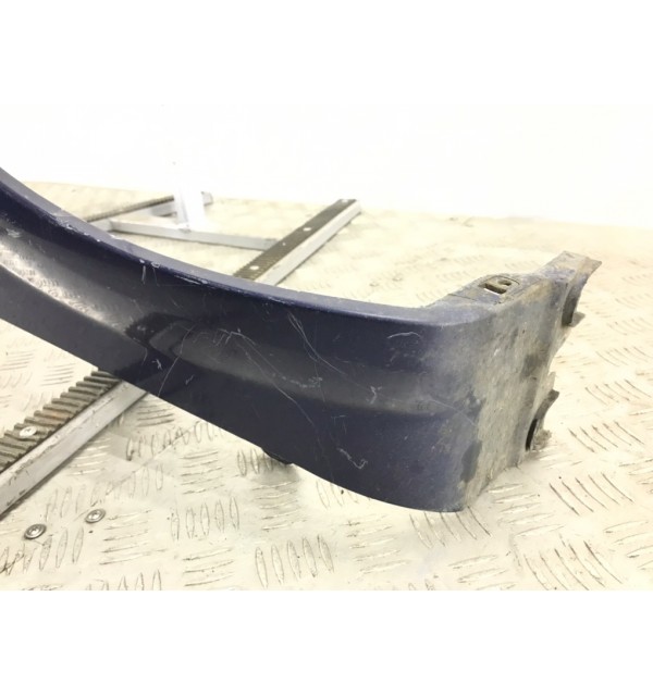 Крыло переднее правое бу для Renault Megane 2 1.6 i,  2005 г.