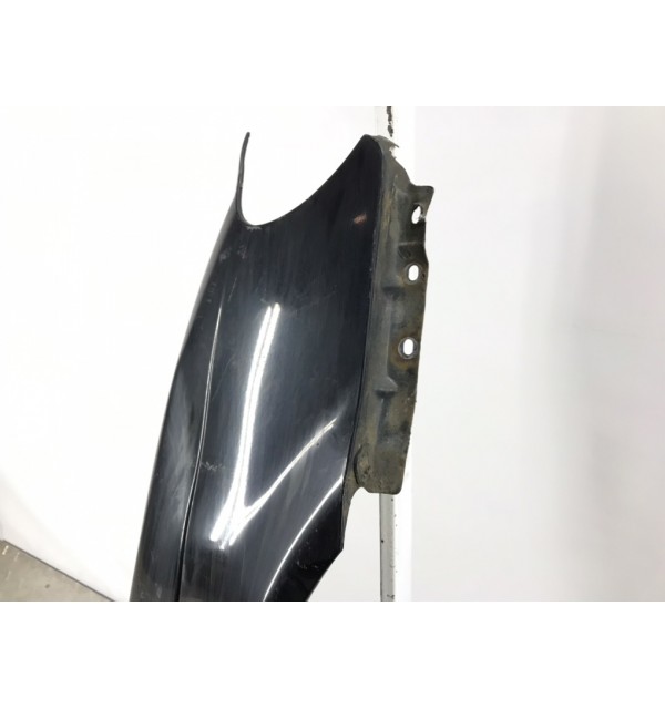 Крыло переднее правое бу для Kia Carnival 1 2.9 CRDi,  2005 г.