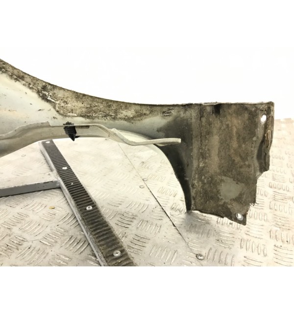 Крыло переднее левое бу для Renault Kangoo 1 1.5 DCi,  2002 г.