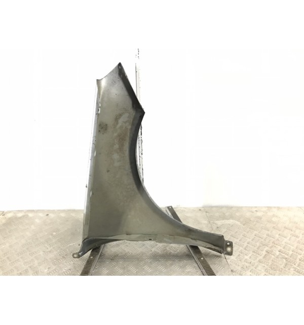 Крыло переднее левое бу для Mercedes B W245 2.0 CDi,  2011 г.