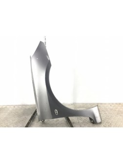 Крыло переднее правое бу для Peugeot 307  1.6 i,  2004 г.