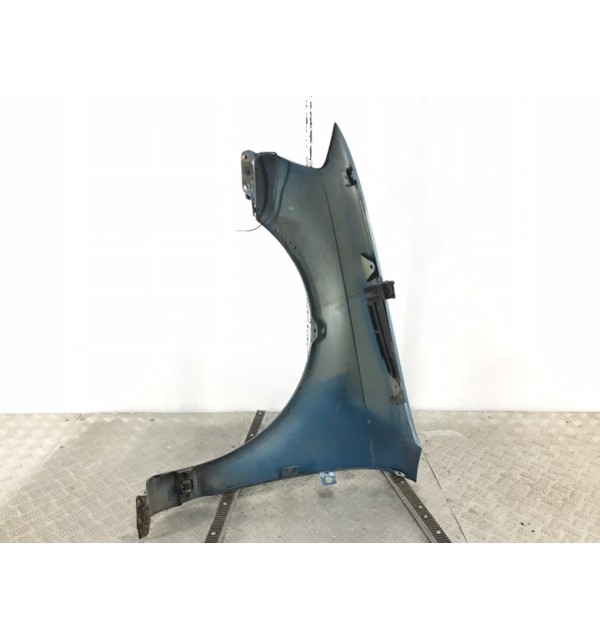 Крыло переднее правое бу для Audi A3 8P 1.9 TDi,  2009 г.