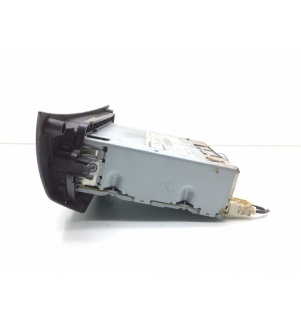 Магнитола бу для Renault Laguna 3 2.0 DCi,  2009 г.