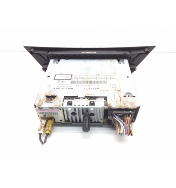 Магнитола бу для Renault Laguna 3 2.0 DCi,  2009 г.