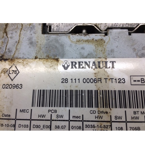 Магнитола бу для Renault Laguna 3 2.0 DCi,  2009 г.