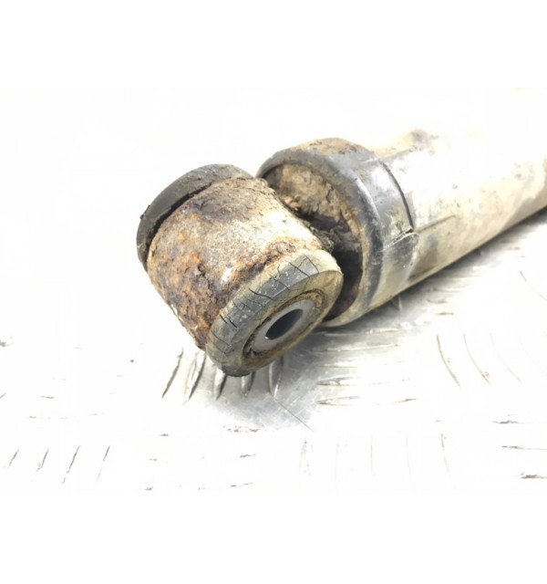 Амортизатор задний бу для Jeep Grand Cherokee WJ 4.7 i,  2006 г.