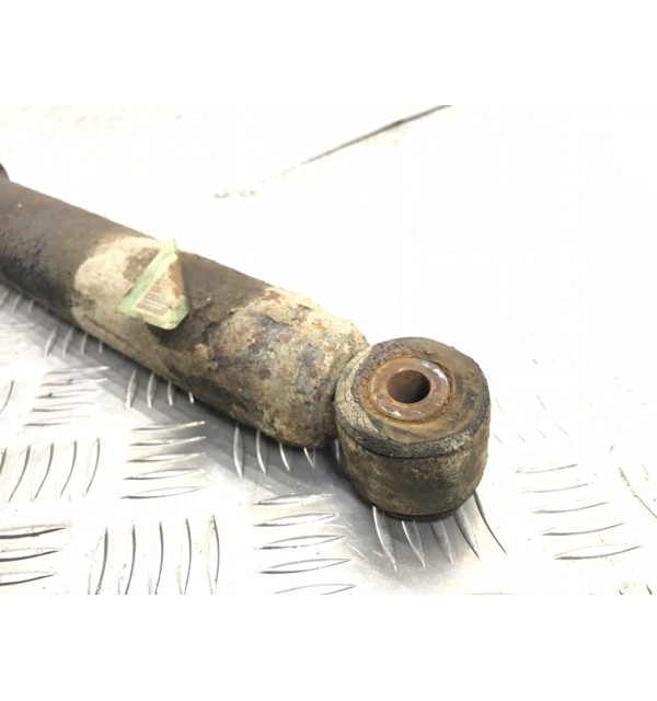 Амортизатор задний бу для Jeep Grand Cherokee WJ 4.7 i,  2006 г.