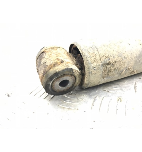 Амортизатор задний бу для Jeep Grand Cherokee WJ 4.7 i,  2006 г.