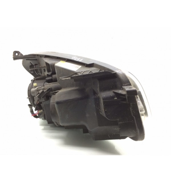 Фара левая бу для Nissan Qashqai  1.5 DCi,  2011 г.